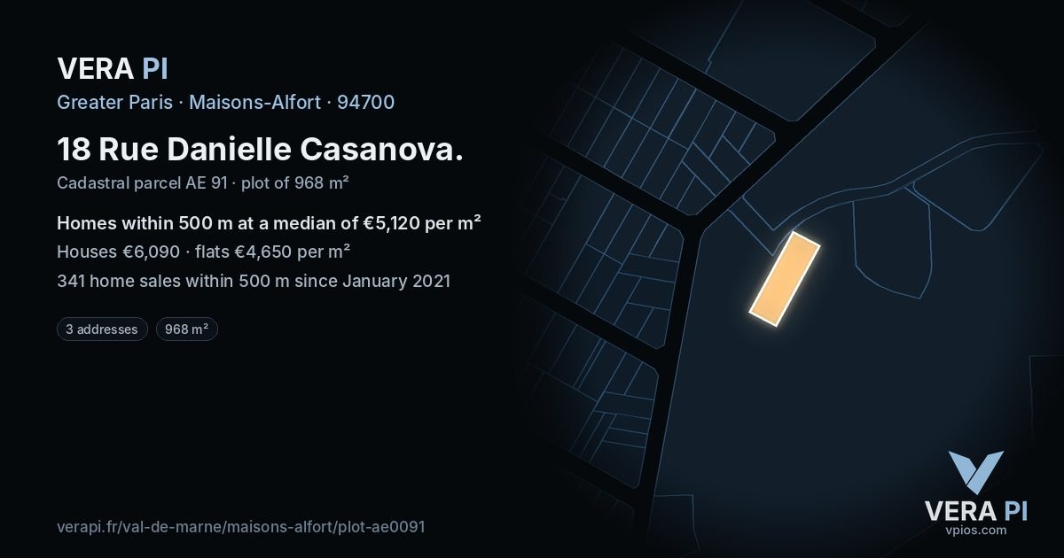 18 Rue Danielle Casanova, Maisons-Alfort at night – the plot lit, the parcels around coloured by the prices near them