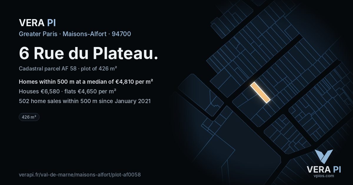 6 Rue du Plateau, Maisons-Alfort at night – the plot lit, the parcels around coloured by the prices near them