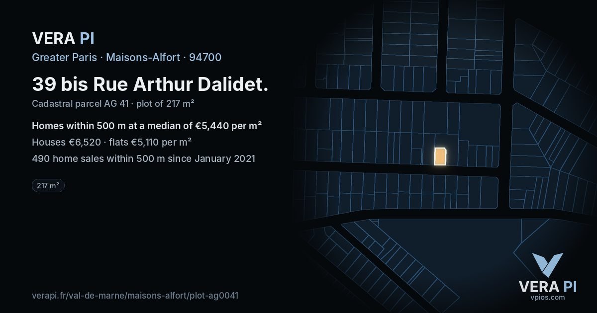 39 bis Rue Arthur Dalidet, Maisons-Alfort at night – the plot lit, the parcels around coloured by the prices near them