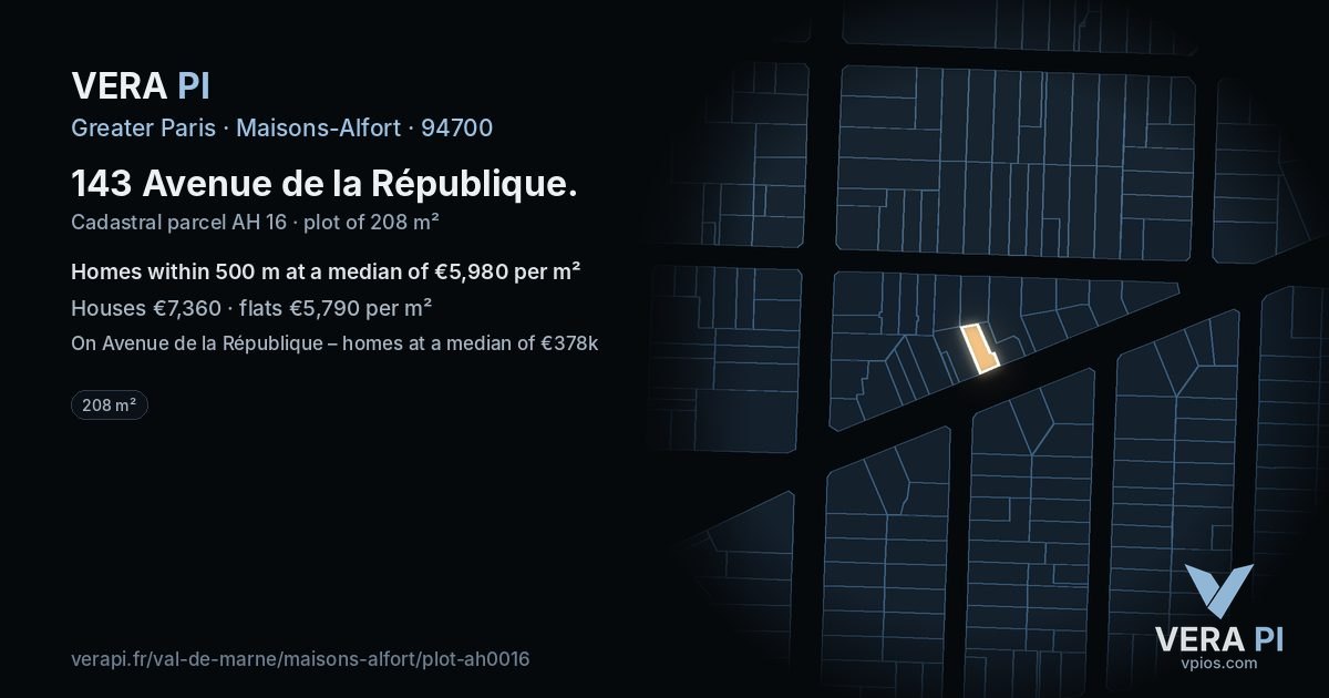 143 Avenue de la République, Maisons-Alfort at night – the plot lit, the parcels around coloured by the prices near them