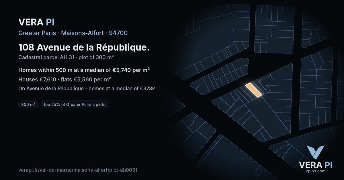 108 Avenue de la République, Maisons-Alfort at night – the plot lit, the parcels around coloured by the prices near them