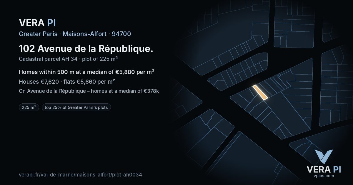 102 Avenue de la République, Maisons-Alfort at night – the plot lit, the parcels around coloured by the prices near them