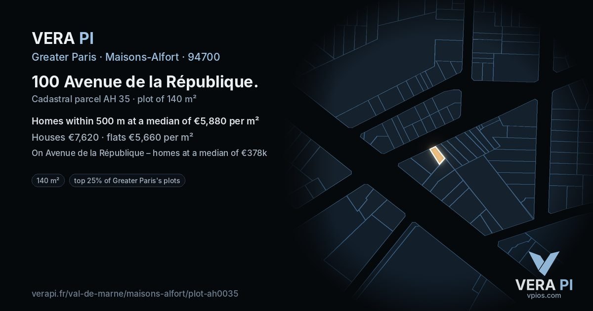 100 Avenue de la République, Maisons-Alfort at night – the plot lit, the parcels around coloured by the prices near them