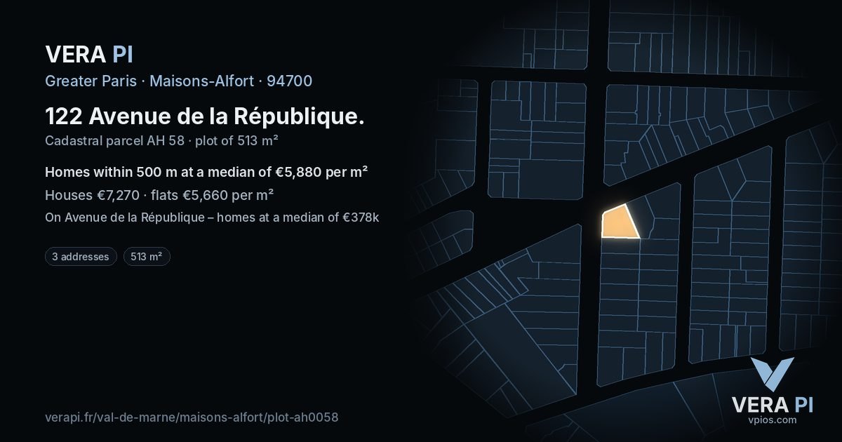 122 Avenue de la République, Maisons-Alfort at night – the plot lit, the parcels around coloured by the prices near them