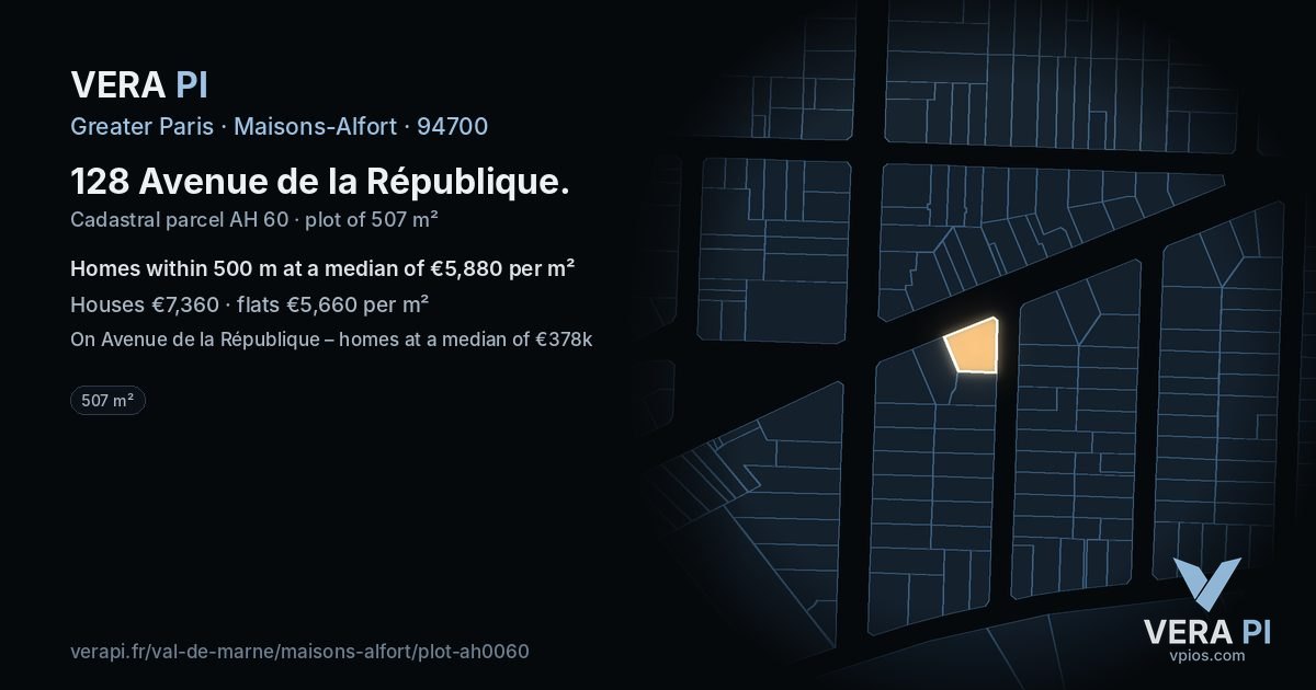 128 Avenue de la République, Maisons-Alfort at night – the plot lit, the parcels around coloured by the prices near them