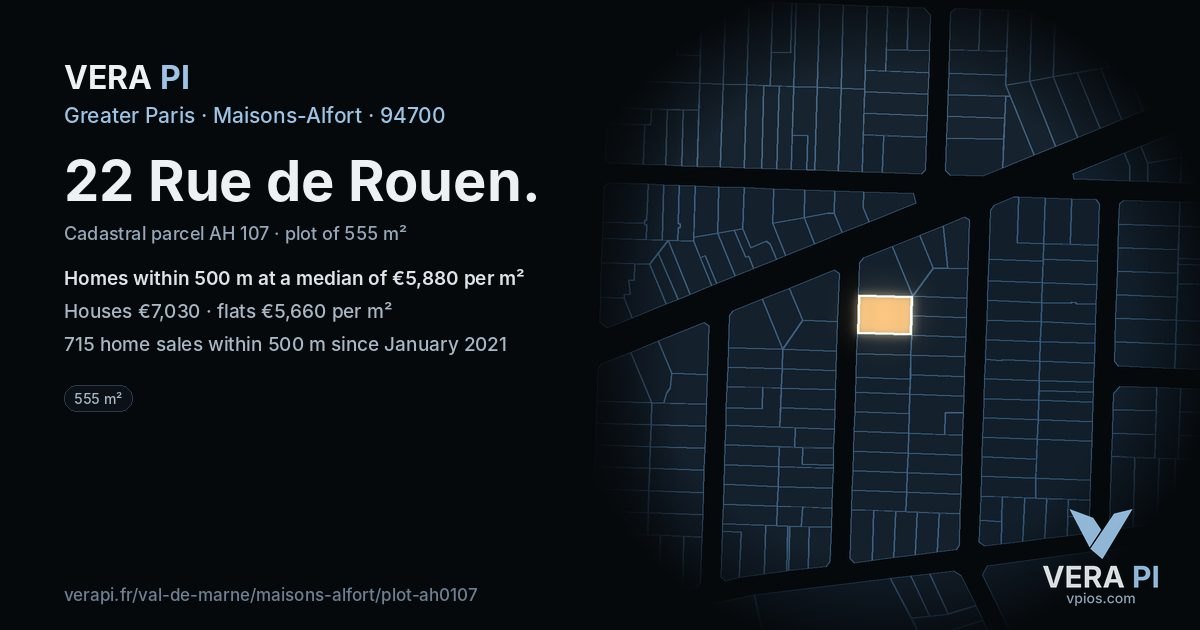 22 Rue de Rouen, Maisons-Alfort at night – the plot lit, the parcels around coloured by the prices near them