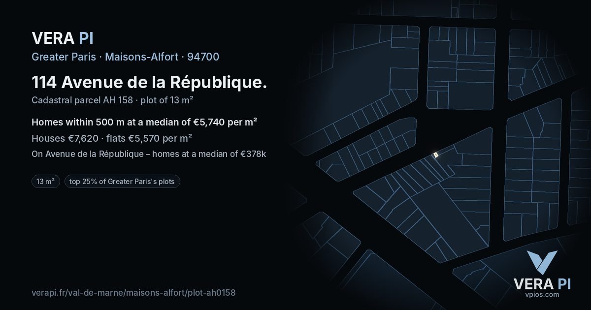 114 Avenue de la République, Maisons-Alfort at night – the plot lit, the parcels around coloured by the prices near them