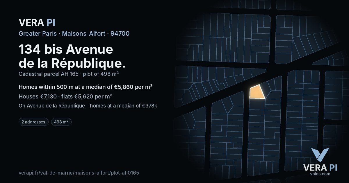 134 bis Avenue de la République, Maisons-Alfort at night – the plot lit, the parcels around coloured by the prices near them