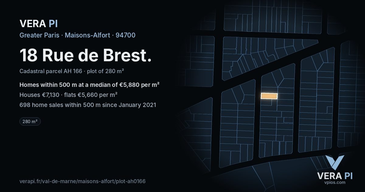 18 Rue de Brest, Maisons-Alfort at night – the plot lit, the parcels around coloured by the prices near them