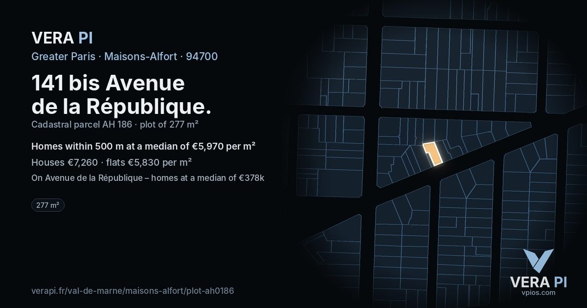 141 bis Avenue de la République, Maisons-Alfort at night – the plot lit, the parcels around coloured by the prices near them