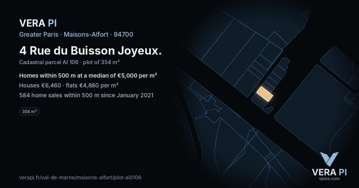 4 Rue du Buisson Joyeux, Maisons-Alfort at night – the plot lit, the parcels around coloured by the prices near them