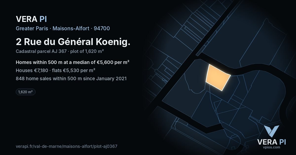 2 Rue du Général Koenig, Maisons-Alfort at night – the plot lit, the parcels around coloured by the prices near them