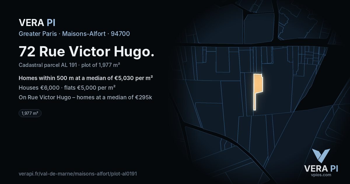 72 Rue Victor Hugo, Maisons-Alfort at night – the plot lit, the parcels around coloured by the prices near them