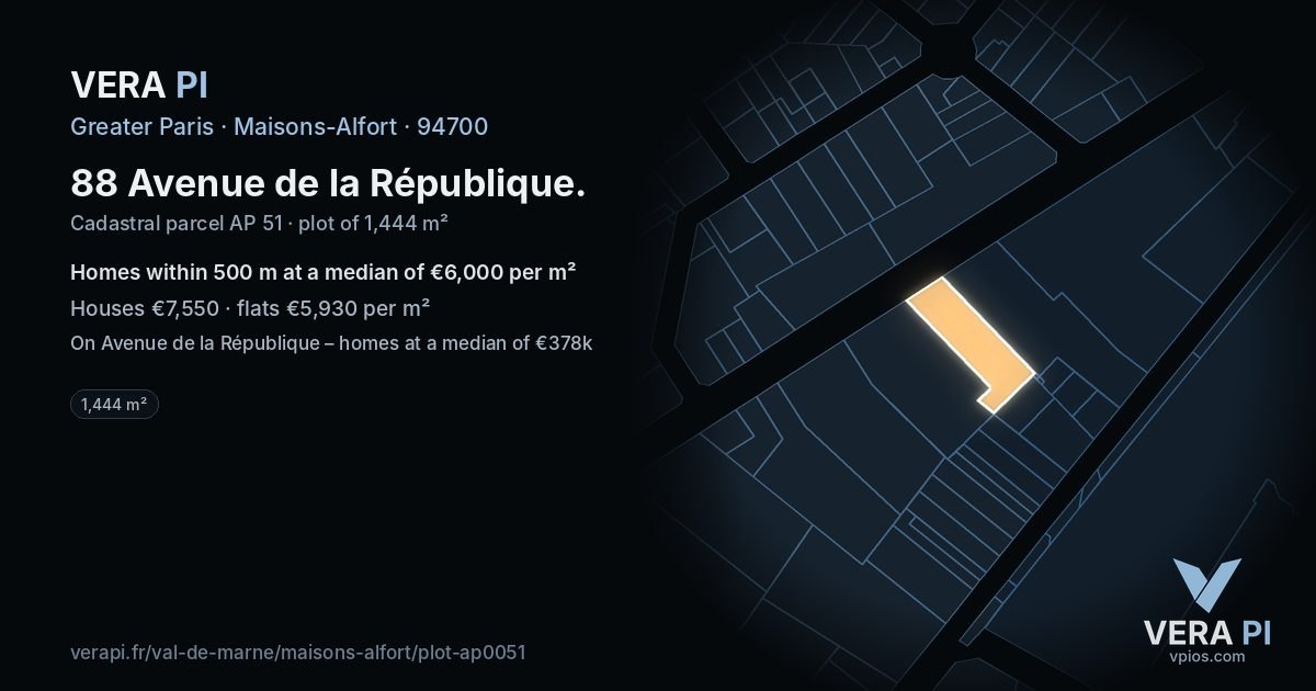 88 Avenue de la République, Maisons-Alfort at night – the plot lit, the parcels around coloured by the prices near them