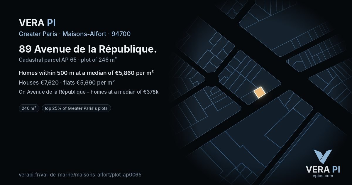 89 Avenue de la République, Maisons-Alfort at night – the plot lit, the parcels around coloured by the prices near them