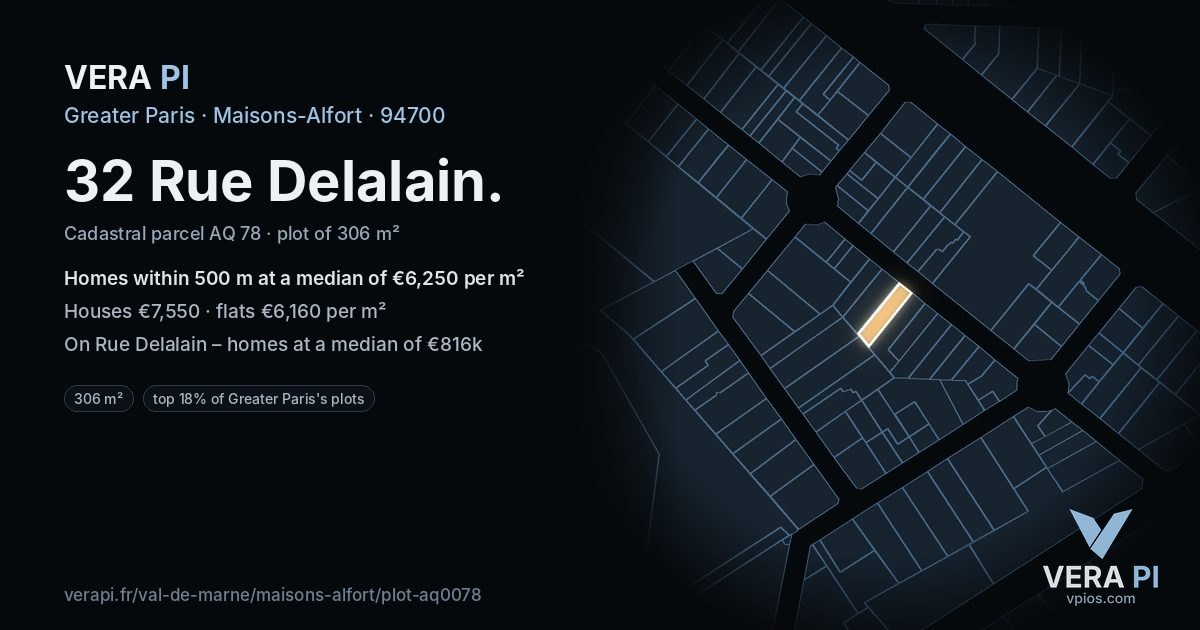 32 Rue Delalain, Maisons-Alfort at night – the plot lit, the parcels around coloured by the prices near them