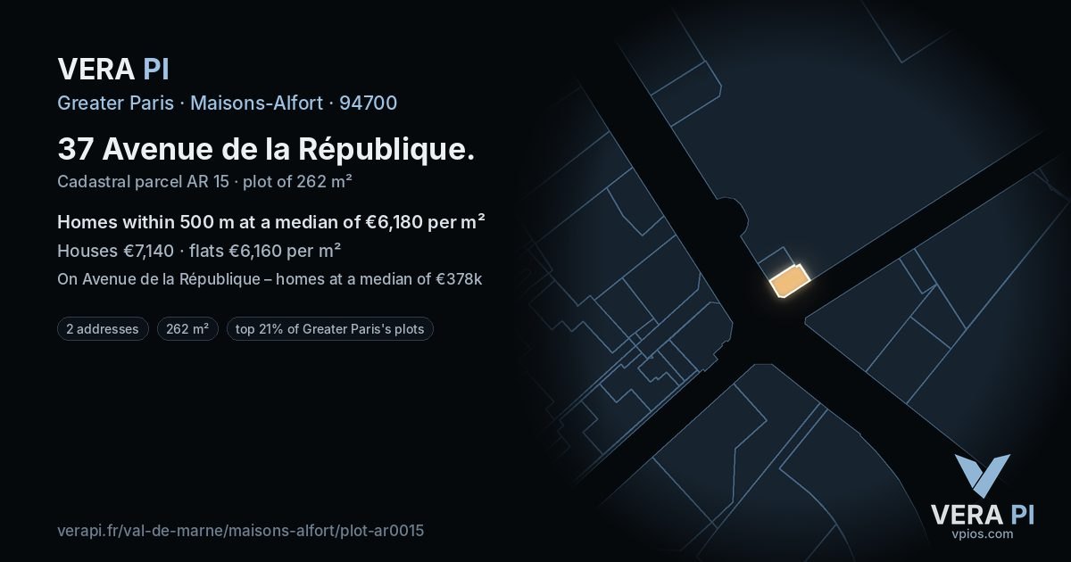 37 Avenue de la République, Maisons-Alfort at night – the plot lit, the parcels around coloured by the prices near them