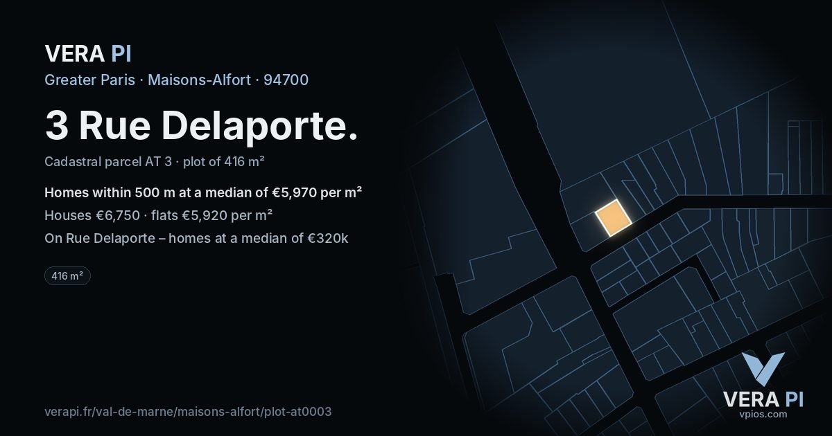 3 Rue Delaporte, Maisons-Alfort at night – the plot lit, the parcels around coloured by the prices near them