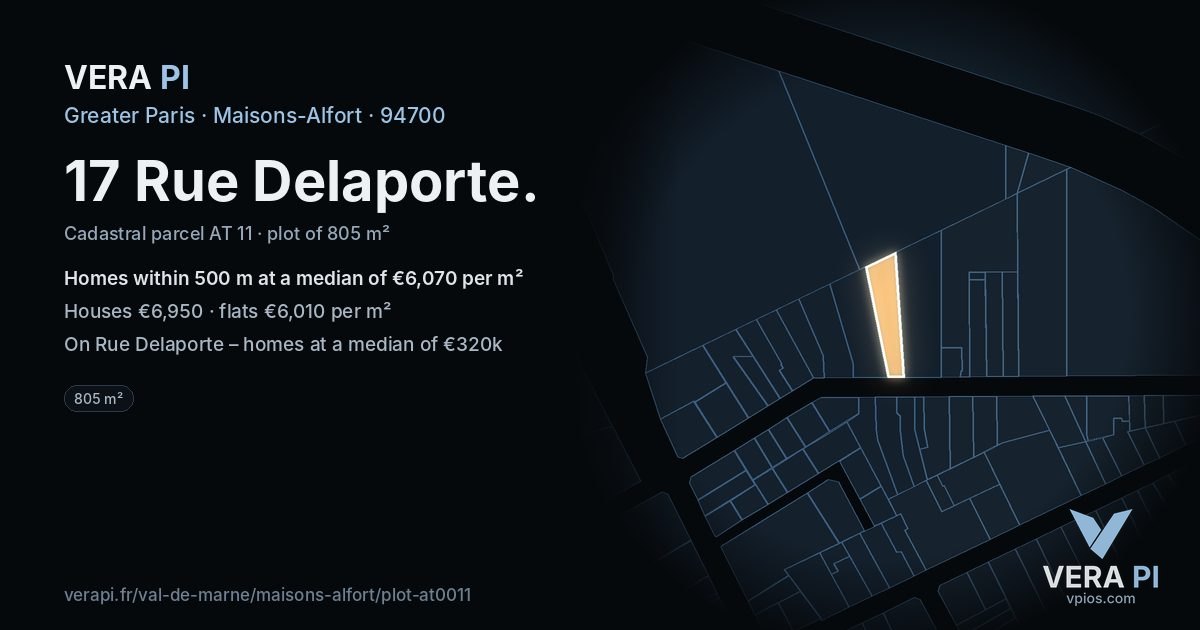 17 Rue Delaporte, Maisons-Alfort at night – the plot lit, the parcels around coloured by the prices near them