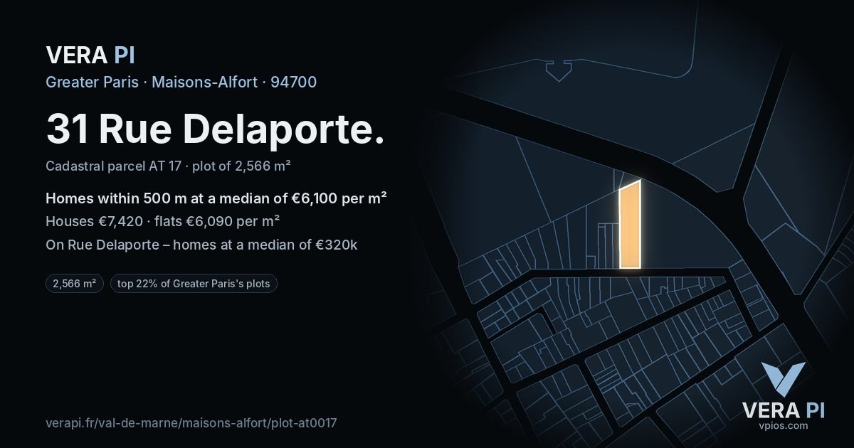31 Rue Delaporte, Maisons-Alfort at night – the plot lit, the parcels around coloured by the prices near them