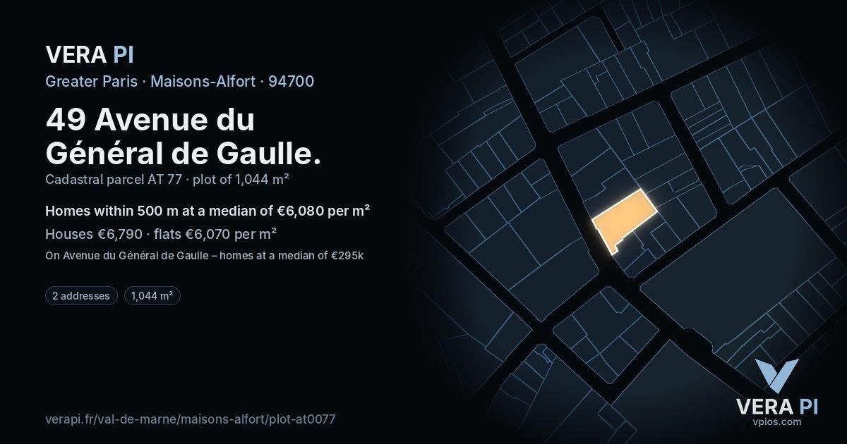 49 Avenue du Général de Gaulle, Maisons-Alfort at night – the plot lit, the parcels around coloured by the prices near them