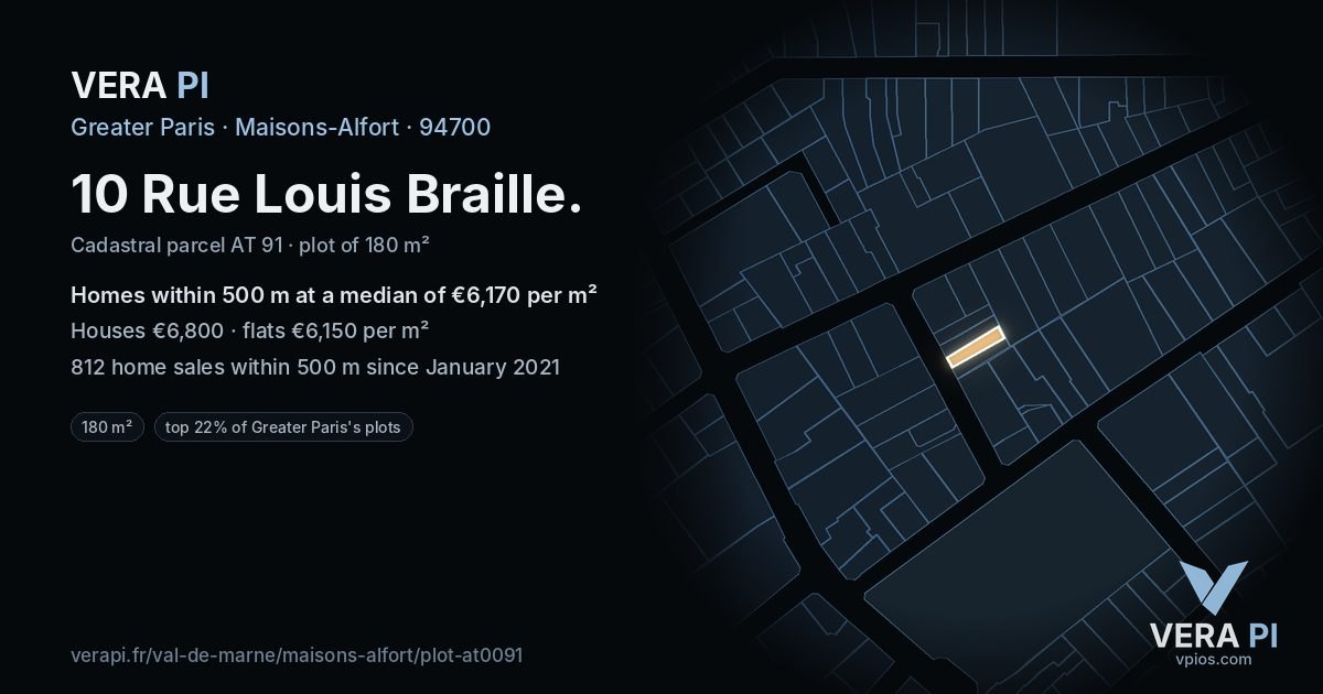 10 Rue Louis Braille, Maisons-Alfort at night – the plot lit, the parcels around coloured by the prices near them