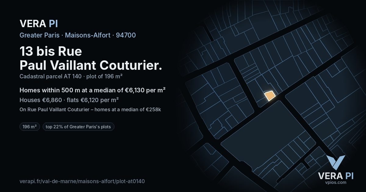 13 bis Rue Paul Vaillant Couturier, Maisons-Alfort at night – the plot lit, the parcels around coloured by the prices near them