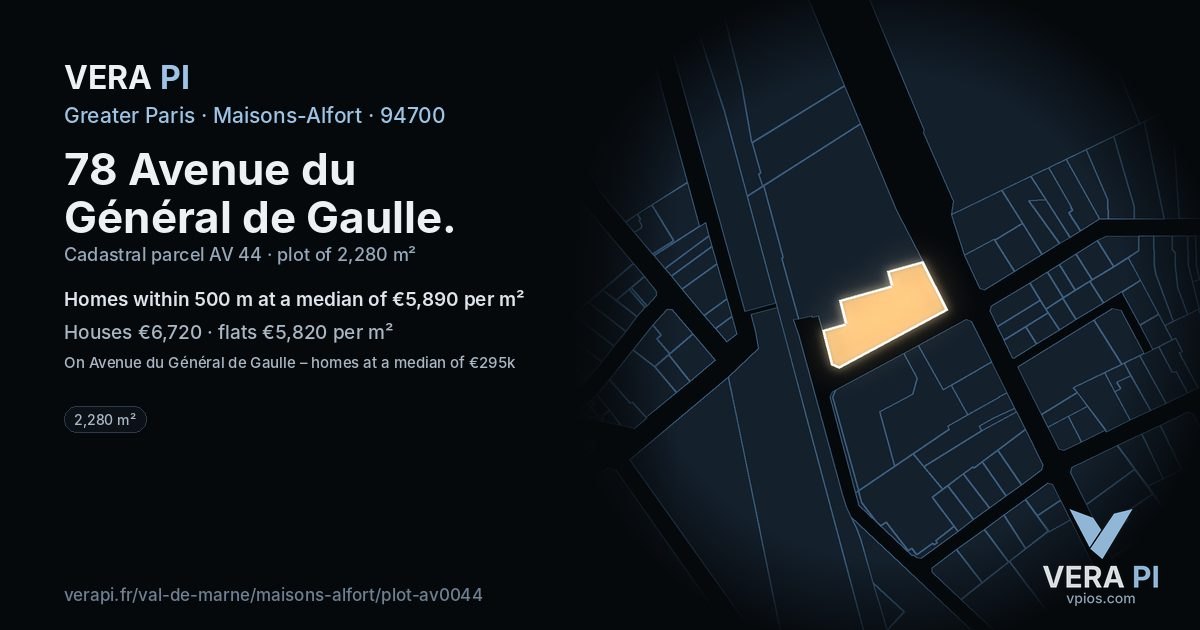 78 Avenue du Général de Gaulle, Maisons-Alfort at night – the plot lit, the parcels around coloured by the prices near them