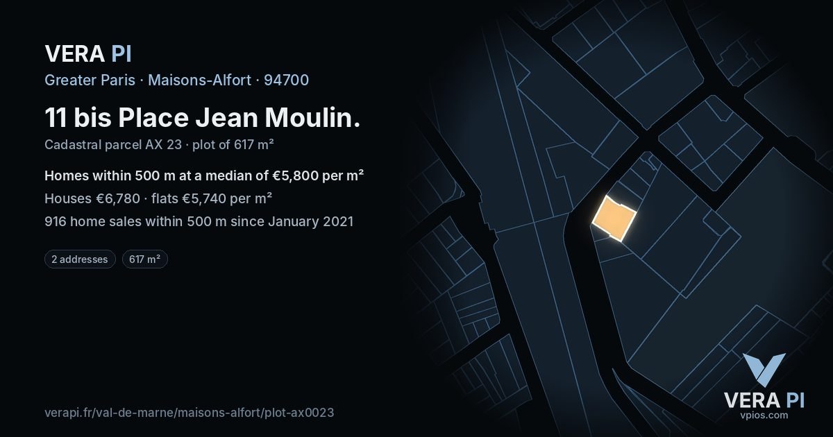 11 bis Place Jean Moulin, Maisons-Alfort at night – the plot lit, the parcels around coloured by the prices near them