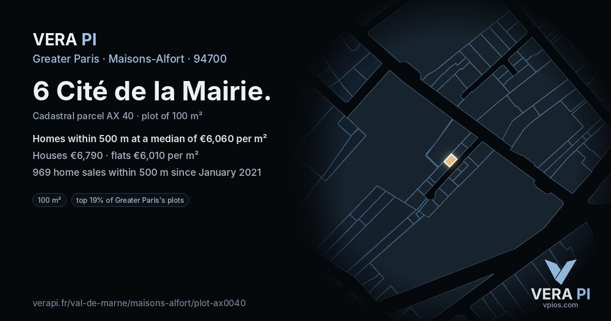 6 Cité de la Mairie, Maisons-Alfort at night – the plot lit, the parcels around coloured by the prices near them