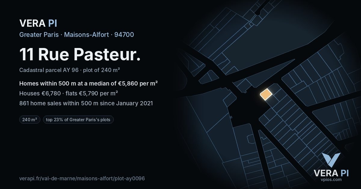 11 Rue Pasteur, Maisons-Alfort at night – the plot lit, the parcels around coloured by the prices near them
