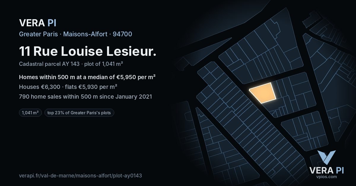 11 Rue Louise Lesieur, Maisons-Alfort at night – the plot lit, the parcels around coloured by the prices near them