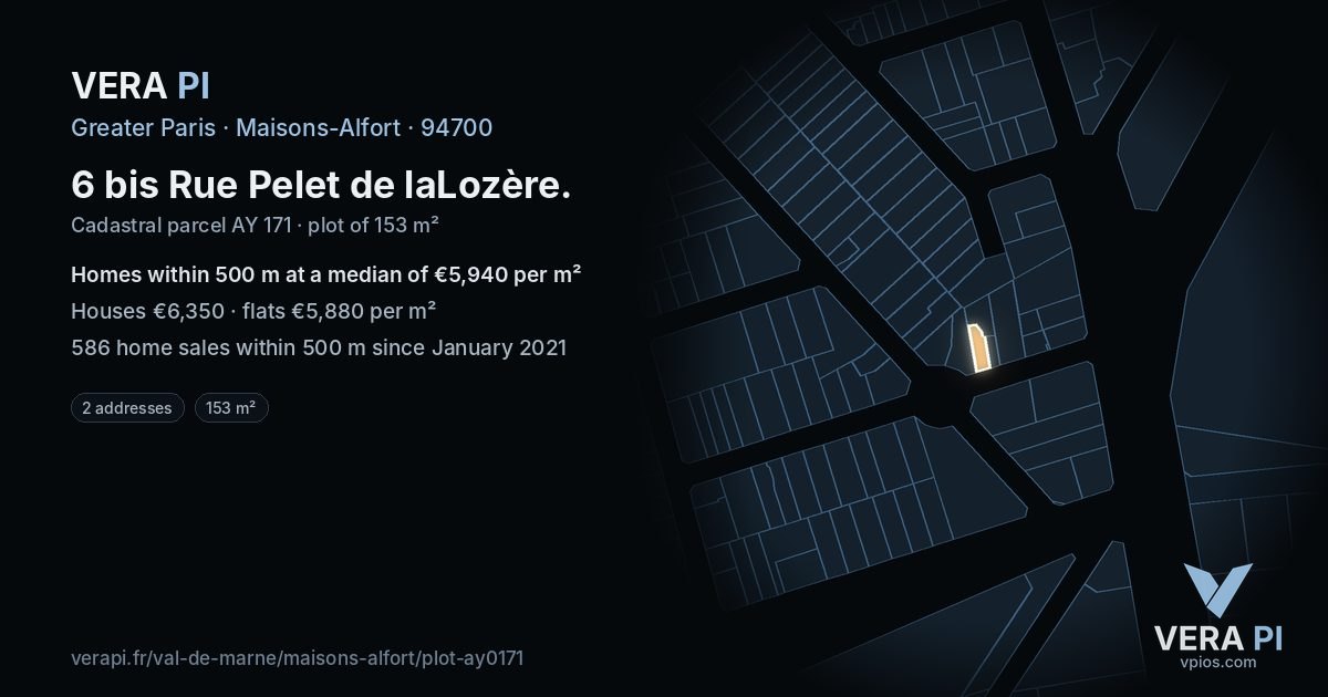 6 bis Rue Pelet de laLozère, Maisons-Alfort at night – the plot lit, the parcels around coloured by the prices near them