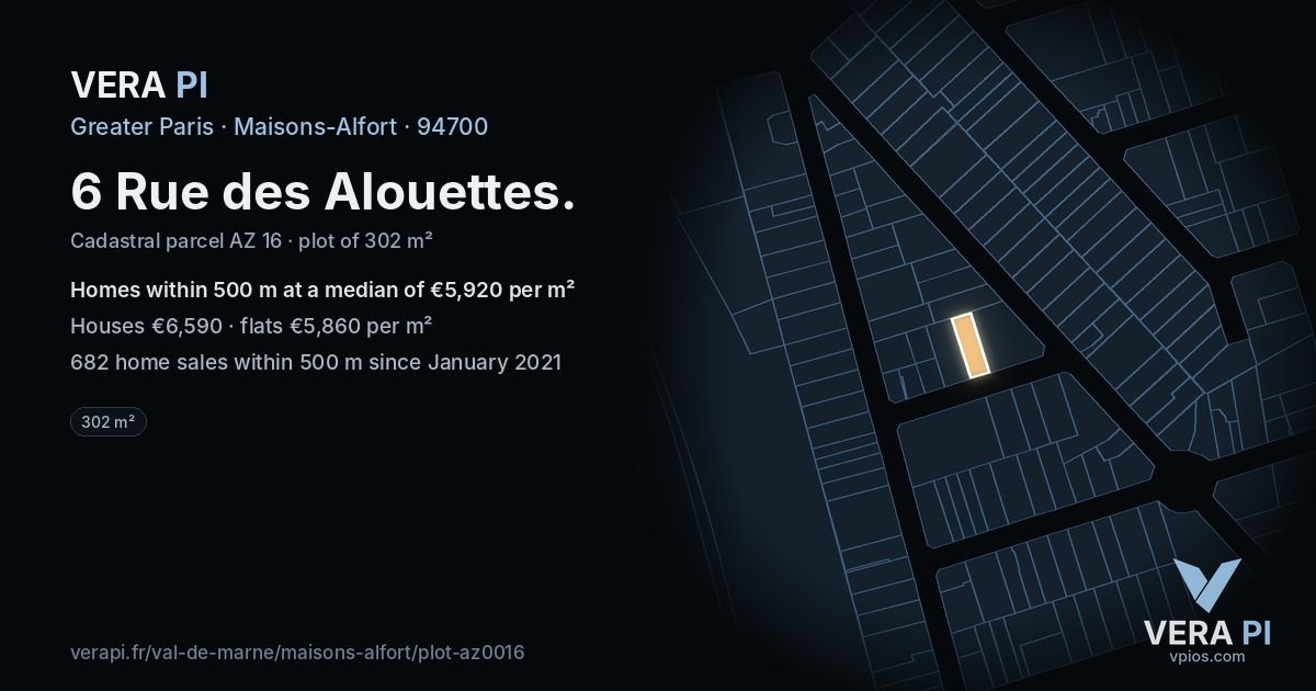 6 Rue des Alouettes, Maisons-Alfort at night – the plot lit, the parcels around coloured by the prices near them