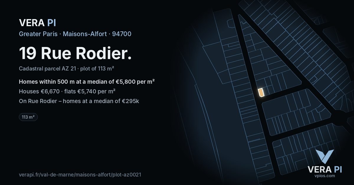 19 Rue Rodier, Maisons-Alfort at night – the plot lit, the parcels around coloured by the prices near them