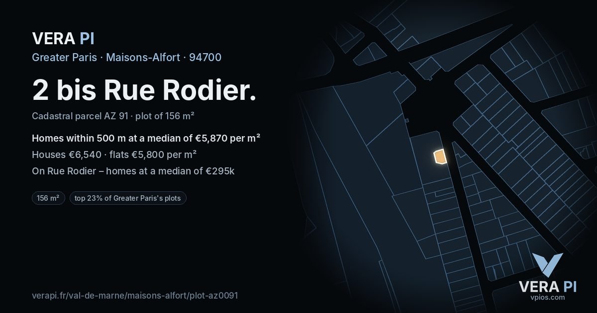 2 bis Rue Rodier, Maisons-Alfort at night – the plot lit, the parcels around coloured by the prices near them