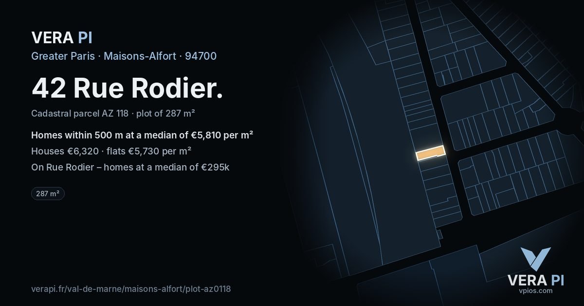 42 Rue Rodier, Maisons-Alfort at night – the plot lit, the parcels around coloured by the prices near them