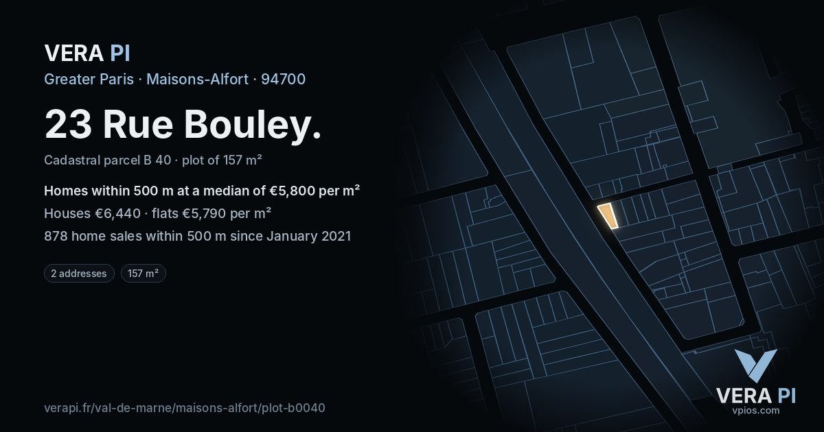 23 Rue Bouley, Maisons-Alfort at night – the plot lit, the parcels around coloured by the prices near them
