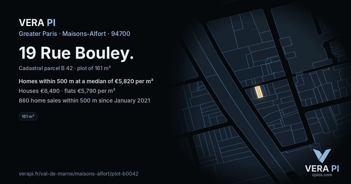 19 Rue Bouley, Maisons-Alfort at night – the plot lit, the parcels around coloured by the prices near them