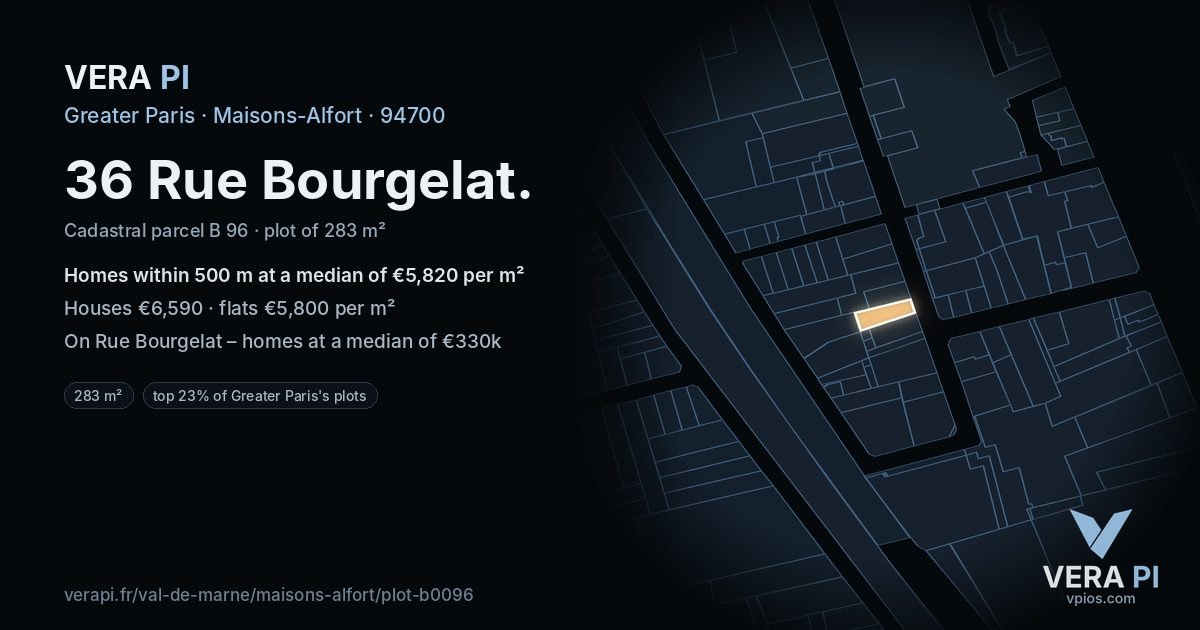 36 Rue Bourgelat, Maisons-Alfort at night – the plot lit, the parcels around coloured by the prices near them
