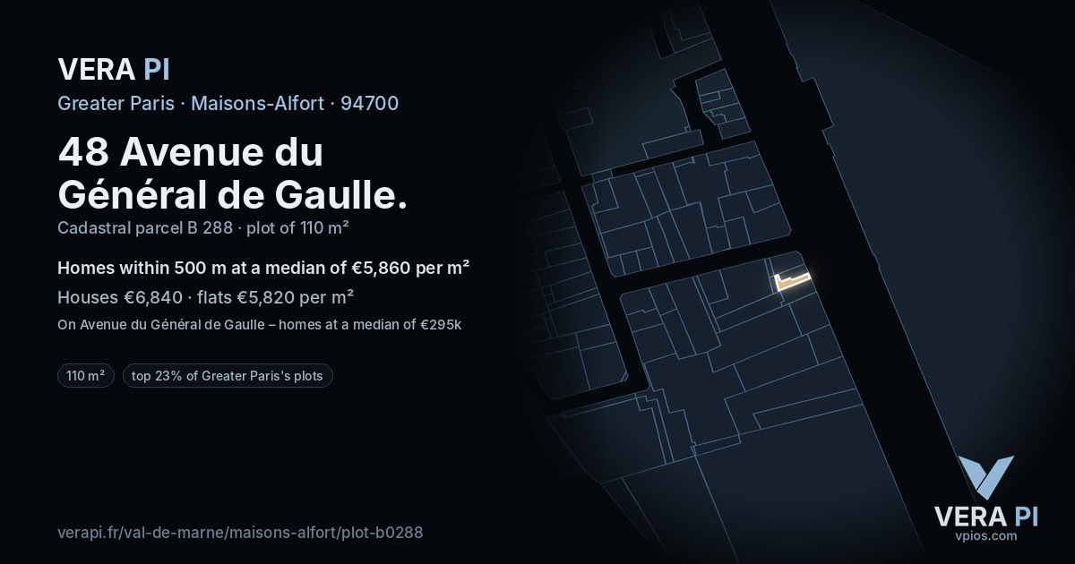 48 Avenue du Général de Gaulle, Maisons-Alfort at night – the plot lit, the parcels around coloured by the prices near them