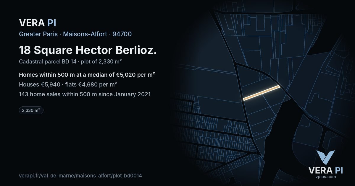 18 Square Hector Berlioz, Maisons-Alfort at night – the plot lit, the parcels around coloured by the prices near them