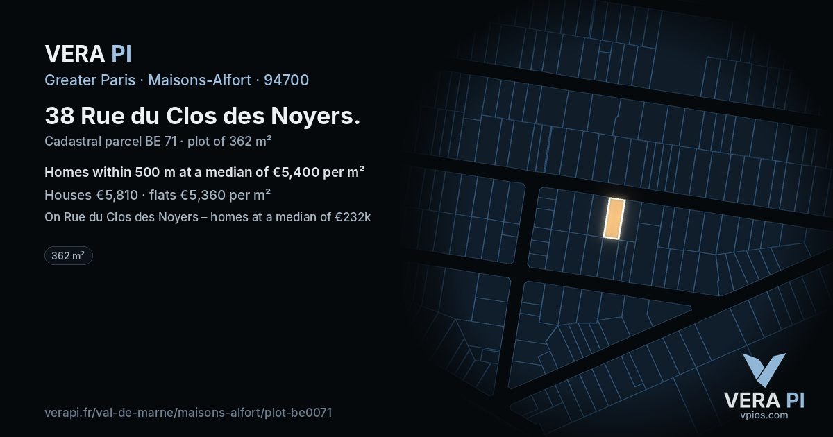 38 Rue du Clos des Noyers, Maisons-Alfort at night – the plot lit, the parcels around coloured by the prices near them