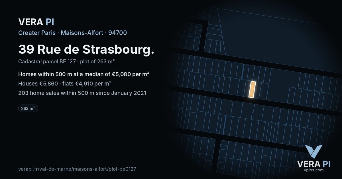39 Rue de Strasbourg, Maisons-Alfort at night – the plot lit, the parcels around coloured by the prices near them