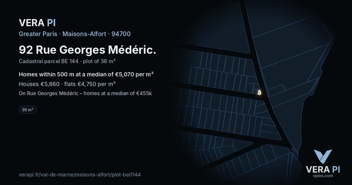 92 Rue Georges Médéric, Maisons-Alfort at night – the plot lit, the parcels around coloured by the prices near them