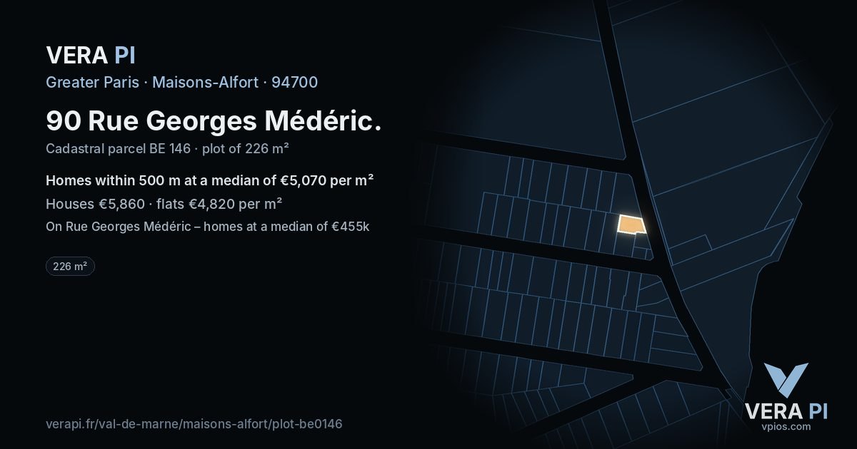 90 Rue Georges Médéric, Maisons-Alfort at night – the plot lit, the parcels around coloured by the prices near them
