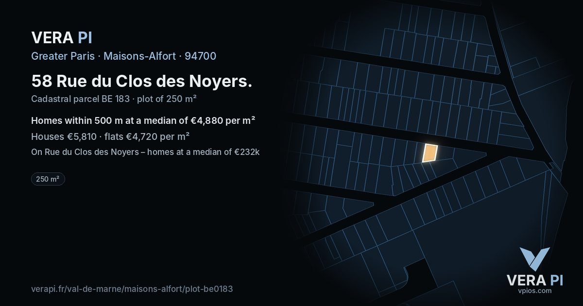 58 Rue du Clos des Noyers, Maisons-Alfort at night – the plot lit, the parcels around coloured by the prices near them