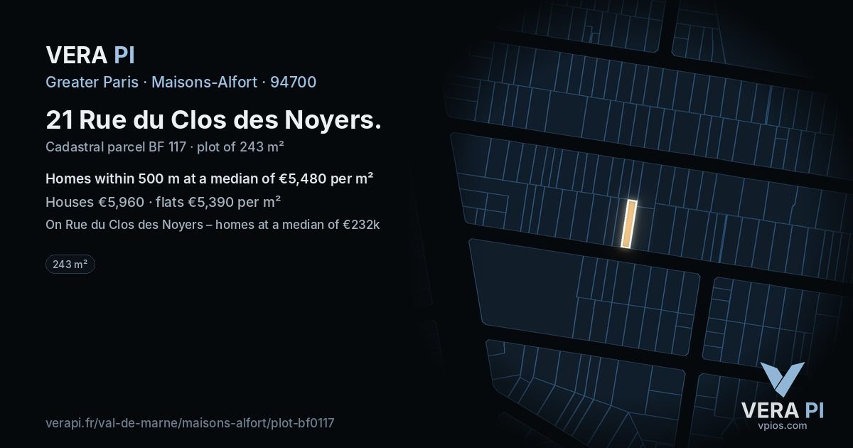 21 Rue du Clos des Noyers, Maisons-Alfort at night – the plot lit, the parcels around coloured by the prices near them