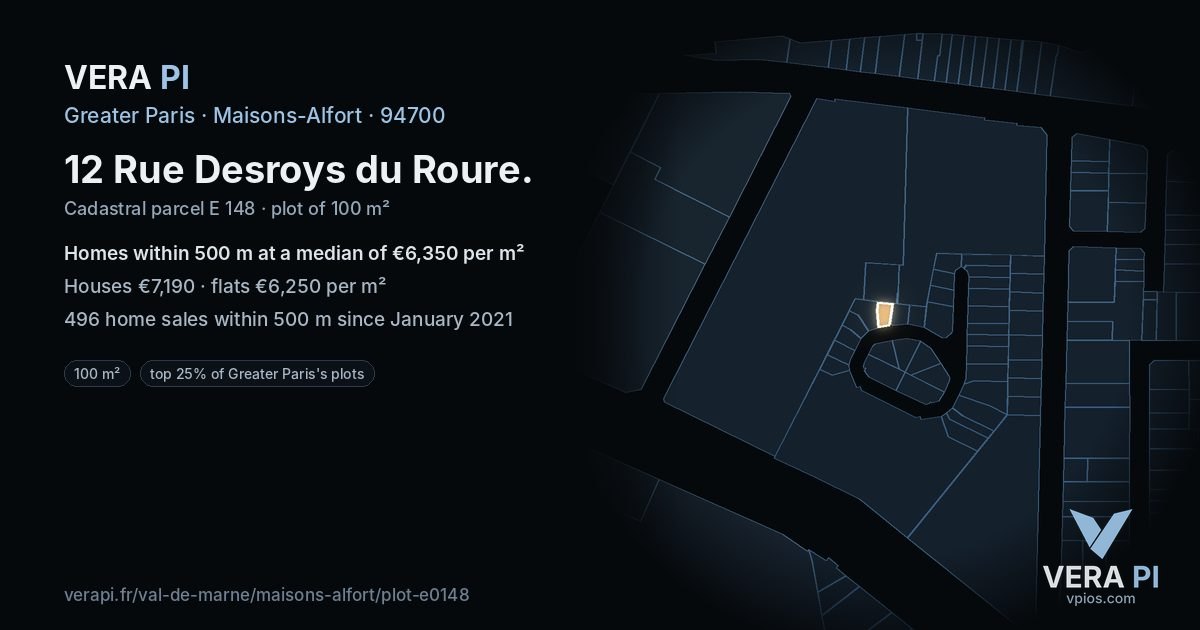 12 Rue Desroys du Roure, Maisons-Alfort at night – the plot lit, the parcels around coloured by the prices near them
