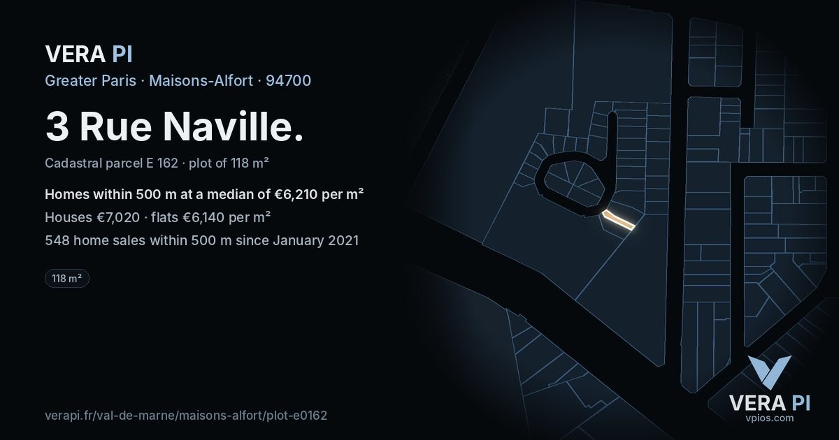 3 Rue Naville, Maisons-Alfort at night – the plot lit, the parcels around coloured by the prices near them